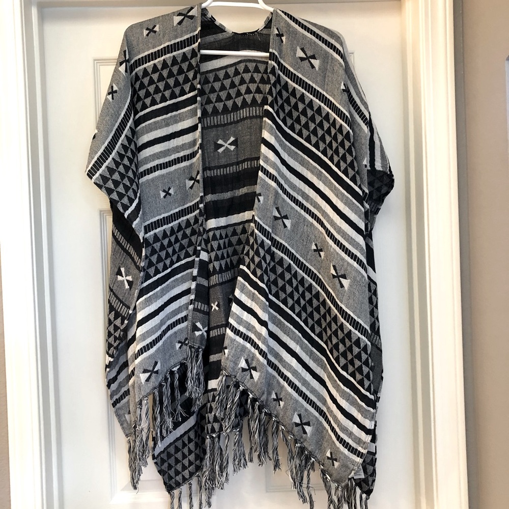 Black and White Over the Shoulders Poncho